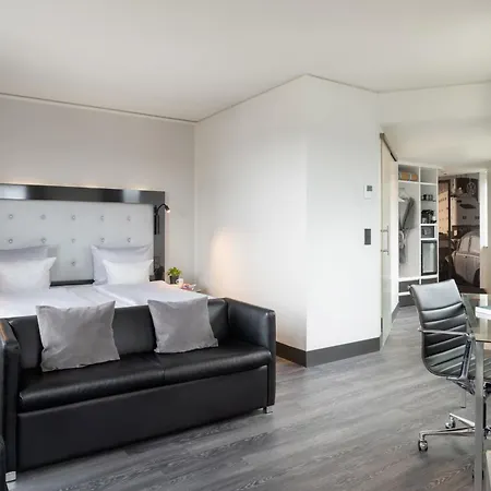 Innside By Melia 4*