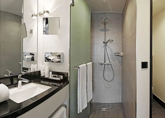 Отель Innside By Melia 4*